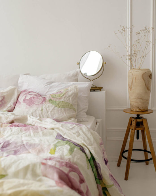 Peonies linen duvet cover